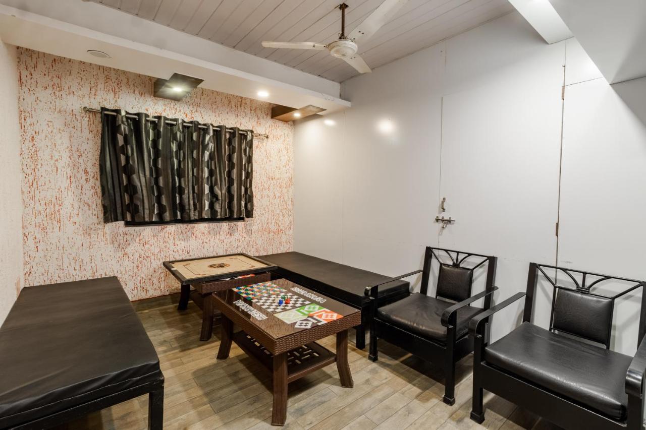 Hotel Vyankatesh & Pure Veg Restaurant Mahabaleshwar Ngoại thất bức ảnh