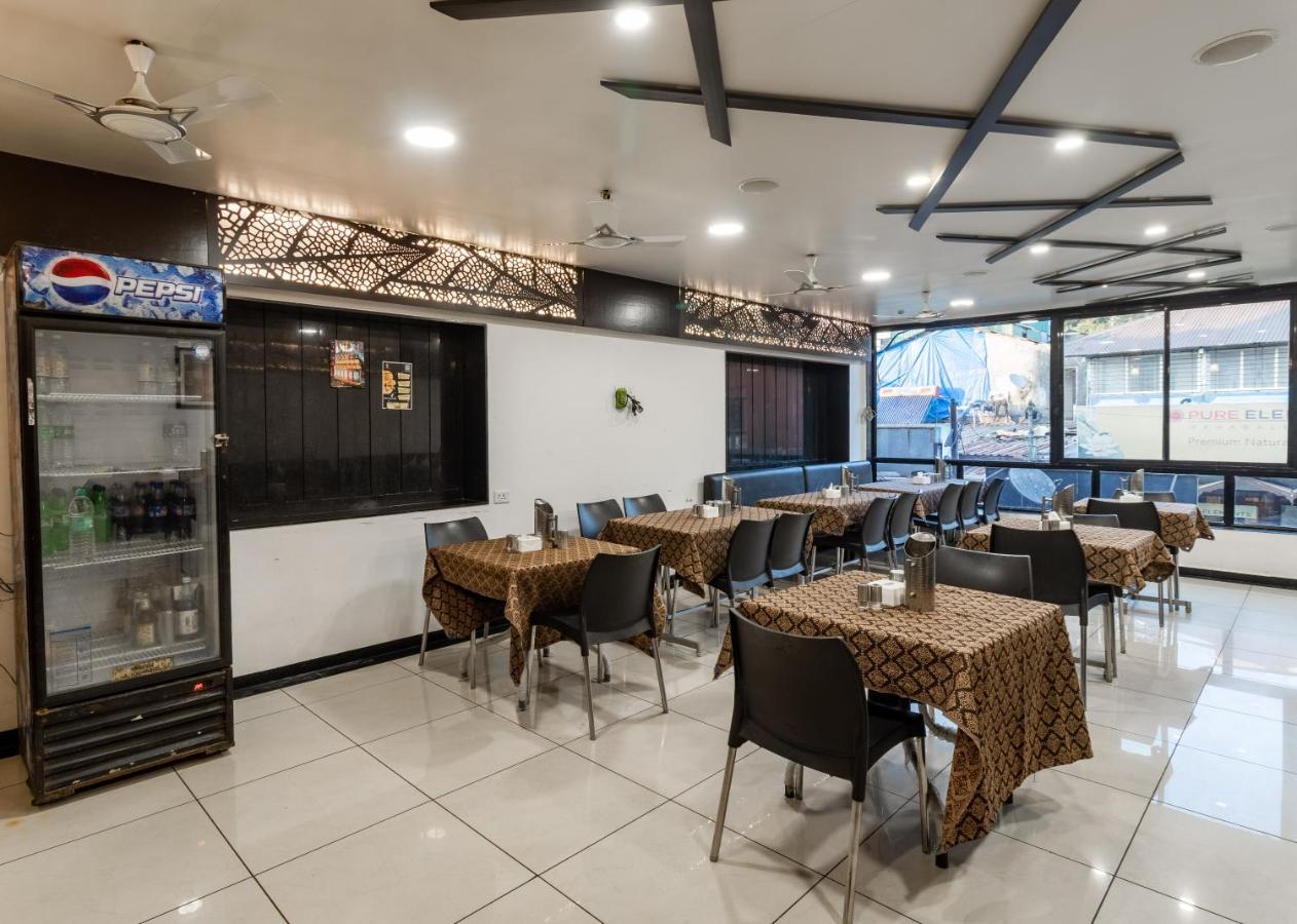 Hotel Vyankatesh & Pure Veg Restaurant Mahabaleshwar Ngoại thất bức ảnh